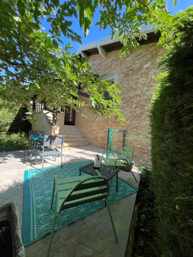 Maison Au Pied De La Roche Solutré-Pouilly Eksteriør billede